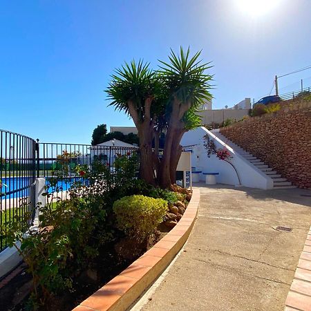 Villa Caritas Punta Lara Casasol Nerja Exterior foto