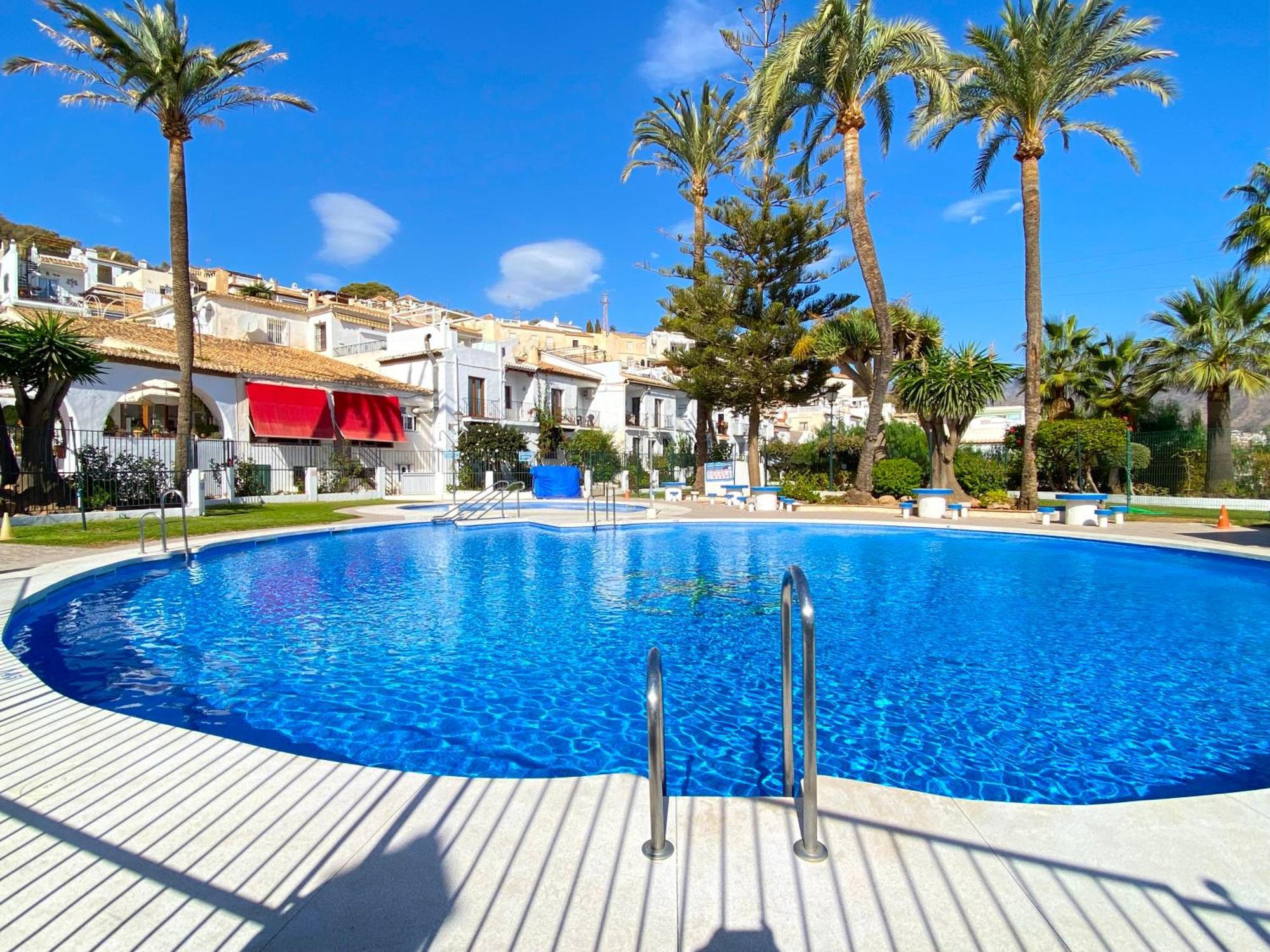 Villa Caritas Punta Lara Casasol Nerja Exterior foto