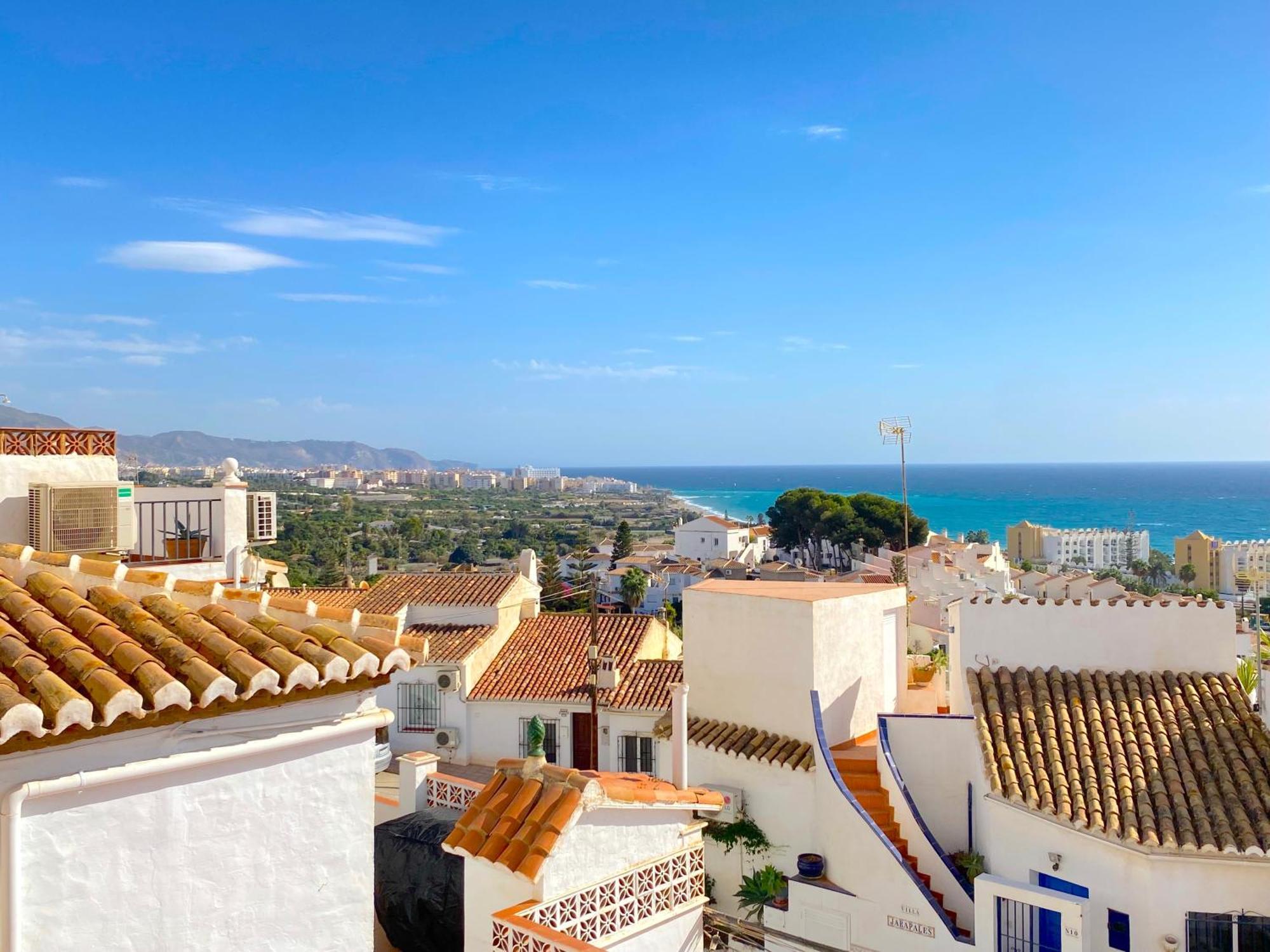 Villa Caritas Punta Lara Casasol Nerja Exterior foto