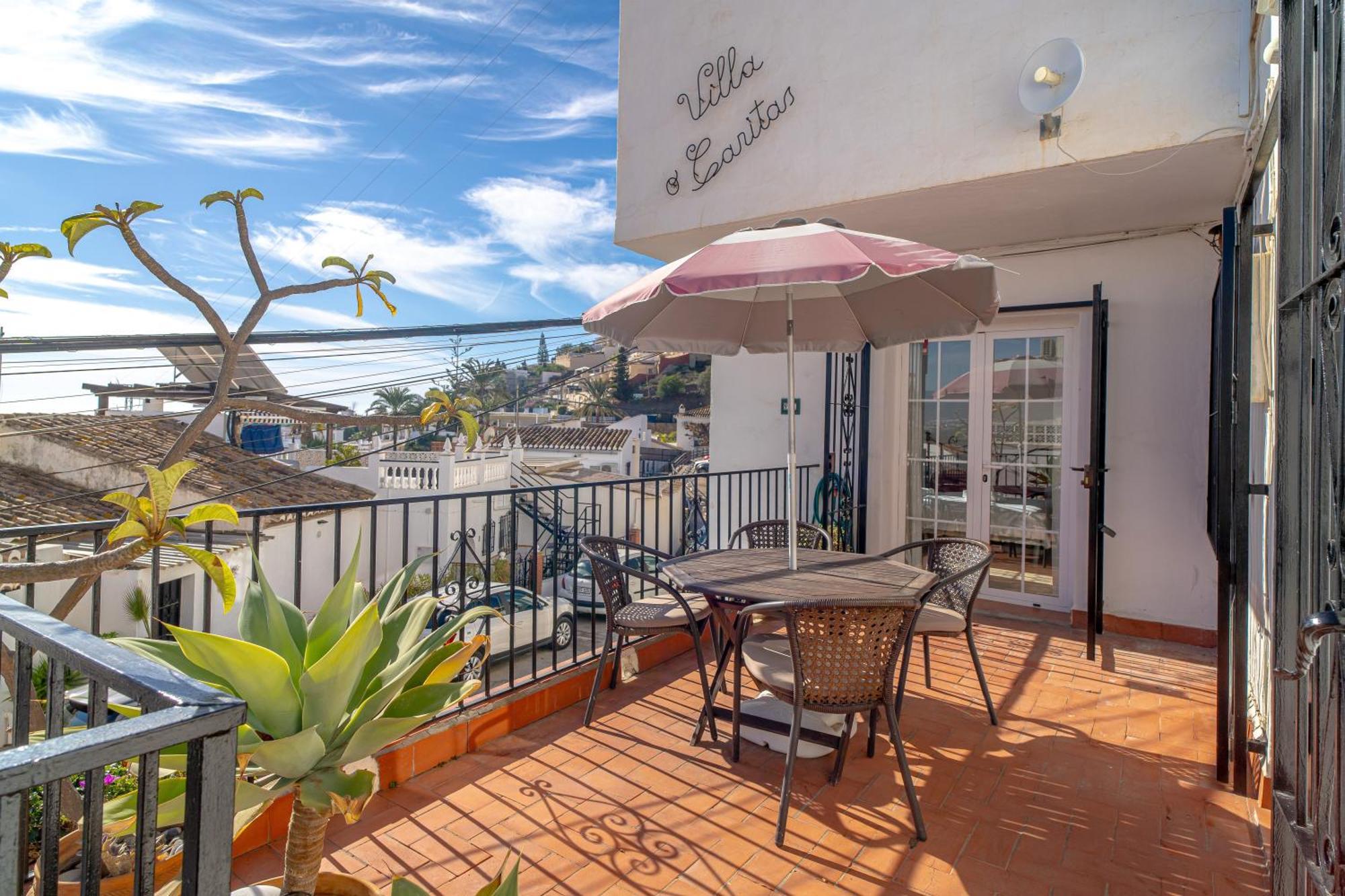 Villa Caritas Punta Lara Casasol Nerja Exterior foto