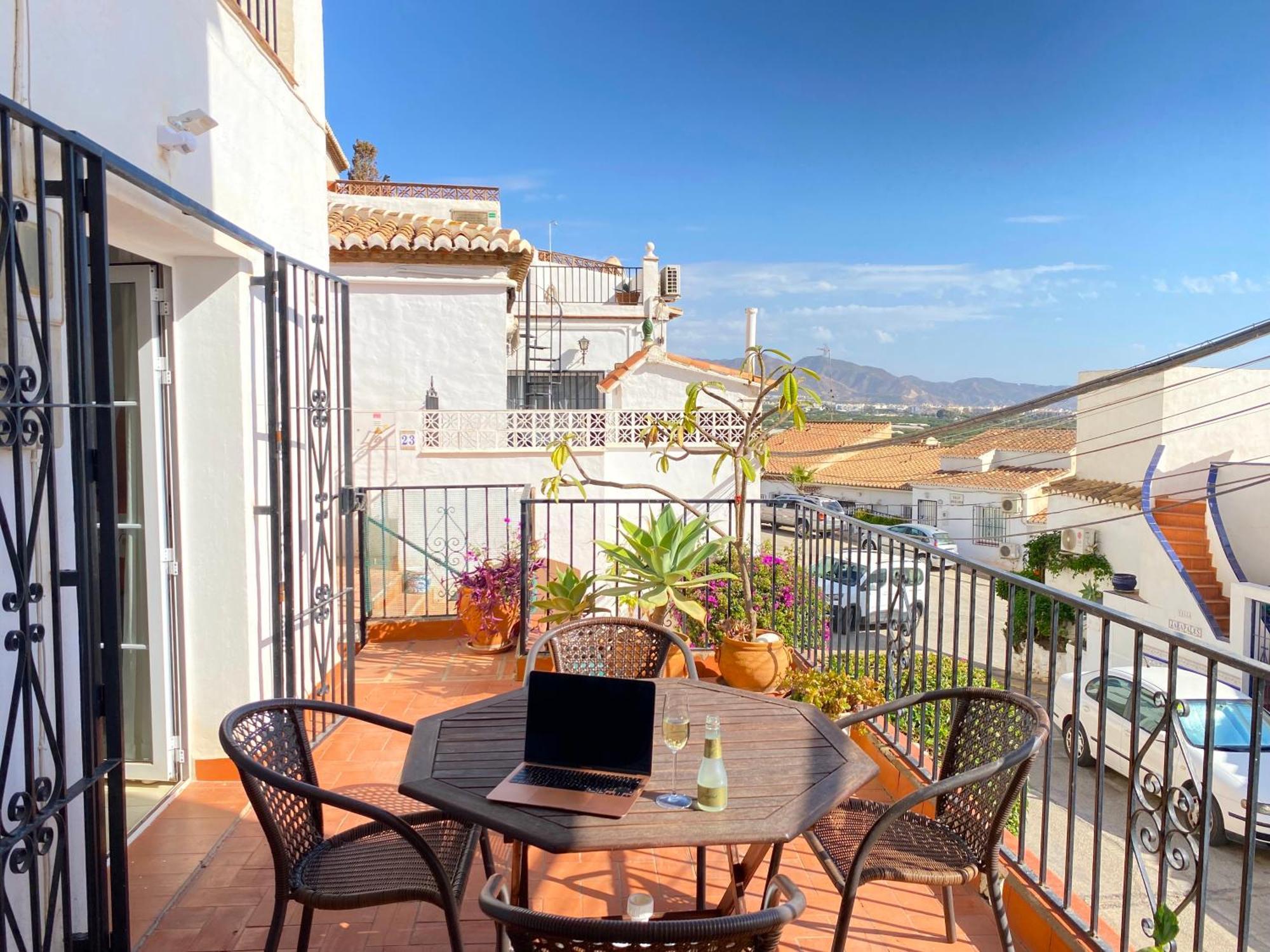 Villa Caritas Punta Lara Casasol Nerja Exterior foto