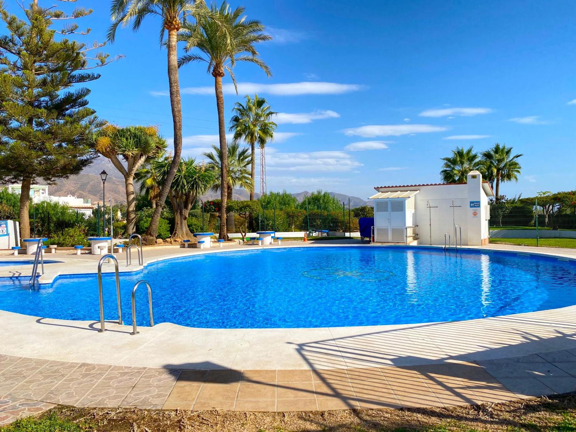 Villa Caritas Punta Lara Casasol Nerja Exterior foto